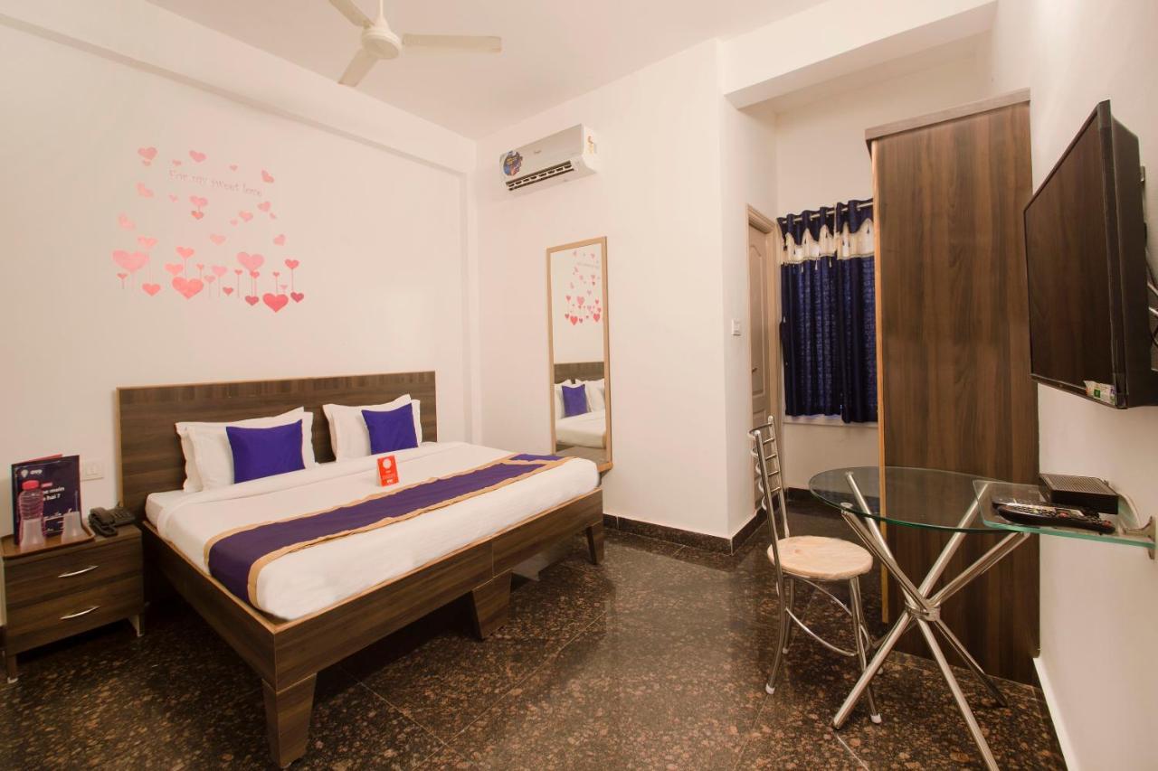 Oyo 9936 Elite Inn Hajdarabad Zewnętrze zdjęcie
